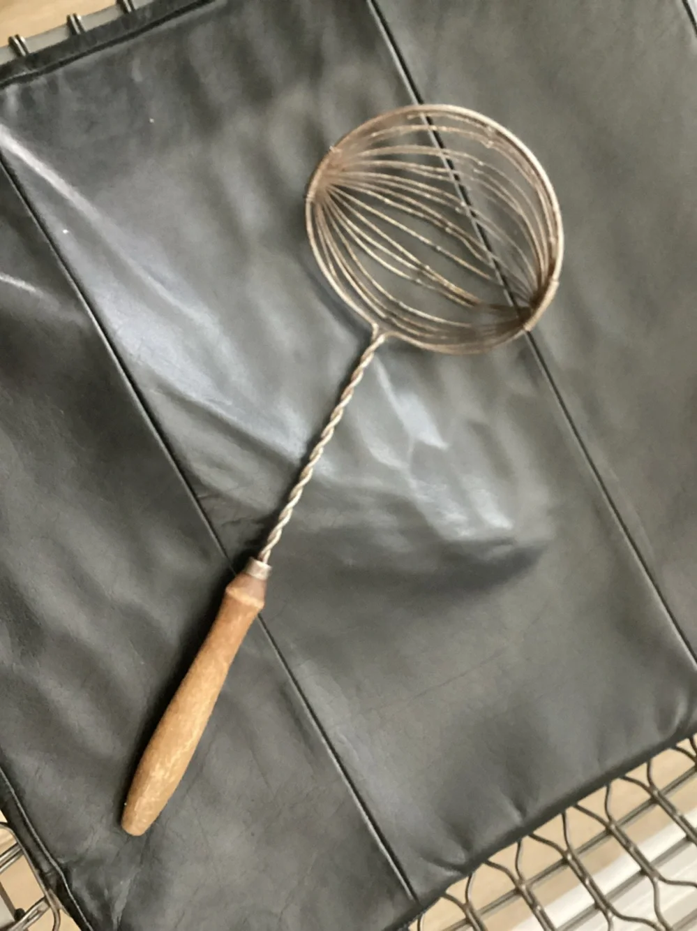 Vtg. Spiral wire egg whisk and strainer collectible from the 1930s,13 inches